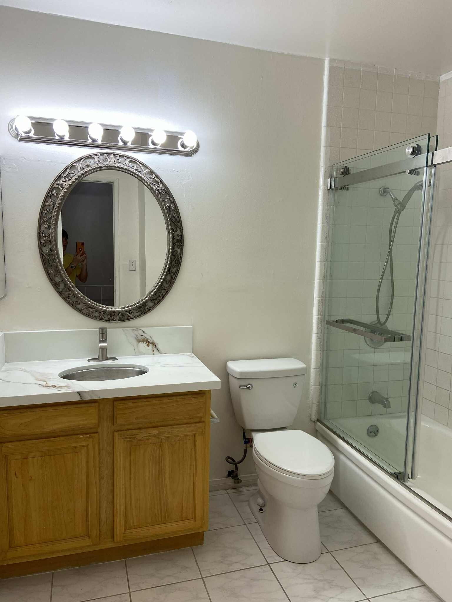 Building Photo - 4109 W 5th St