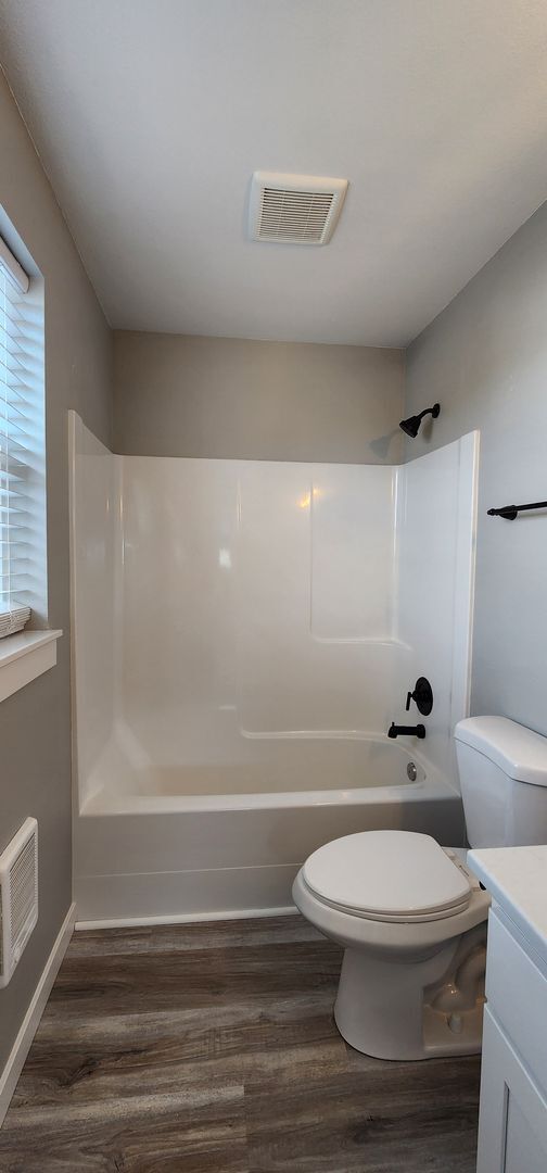 Building Photo - MOVE IN SPECIAL! New Construction Duplex i...