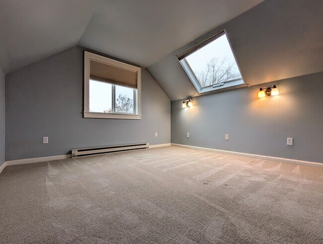 Building Photo - Great 3 bed/2bath home in Eugene