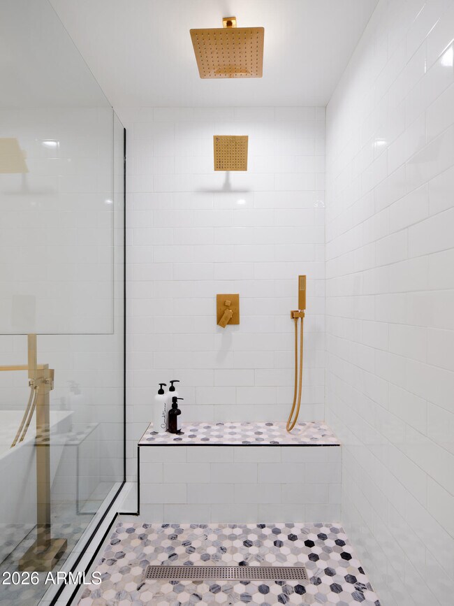 Building Photo - 15218 N 61st St