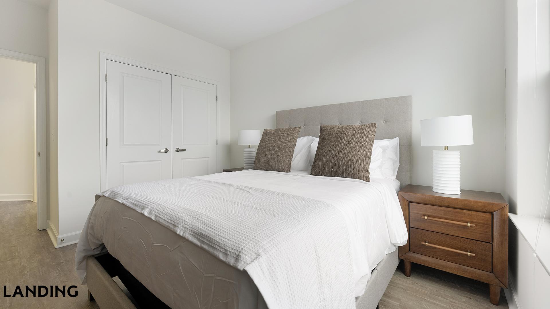 Building Photo - 909 Mansion Dr