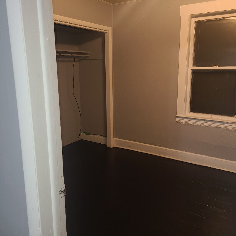 Building Photo - 7006 Clement Ave