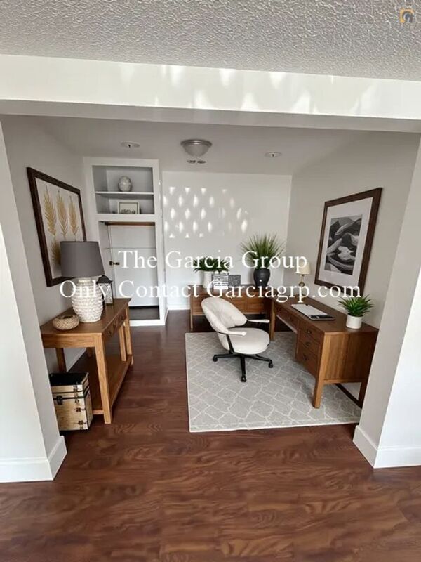 Building Photo - 17050 SE Gurnee Ave