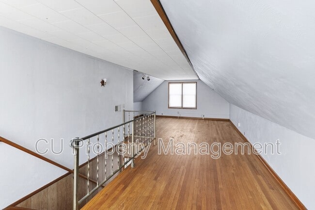 Building Photo - 208 Arcadia Dr