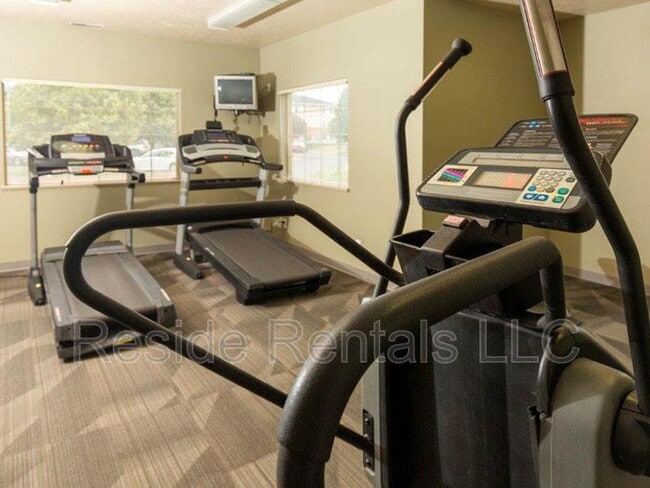 Building Photo - 1754 N 500 W