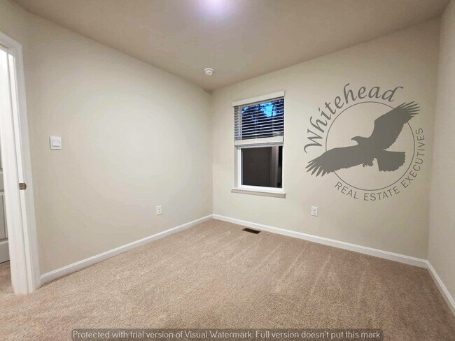 Building Photo - 822 Mersey Ln