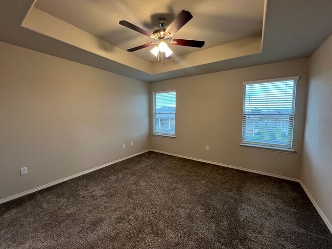 Building Photo - Luxury Two Story  3/2.5 Duplex in Seguin, ...