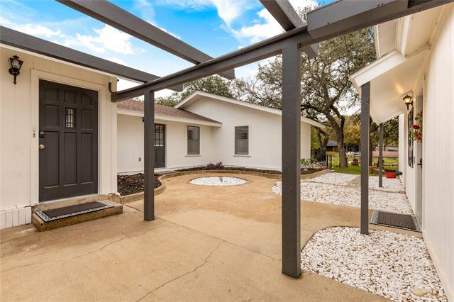 Building Photo - 301 Granada Calle St