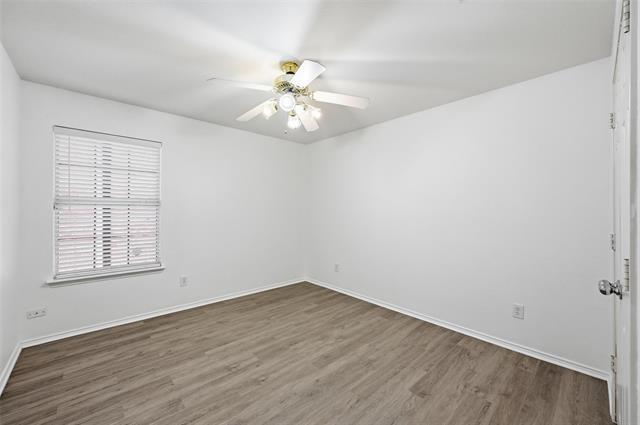 Building Photo - 421 Kingfisher Ln