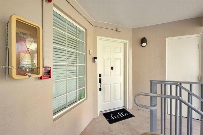Building Photo - 6720 NW 174th Terrace