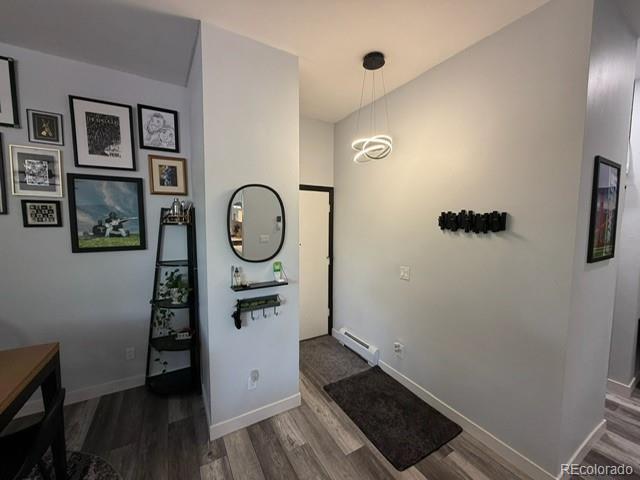 Building Photo - 2403 Glenarm Pl