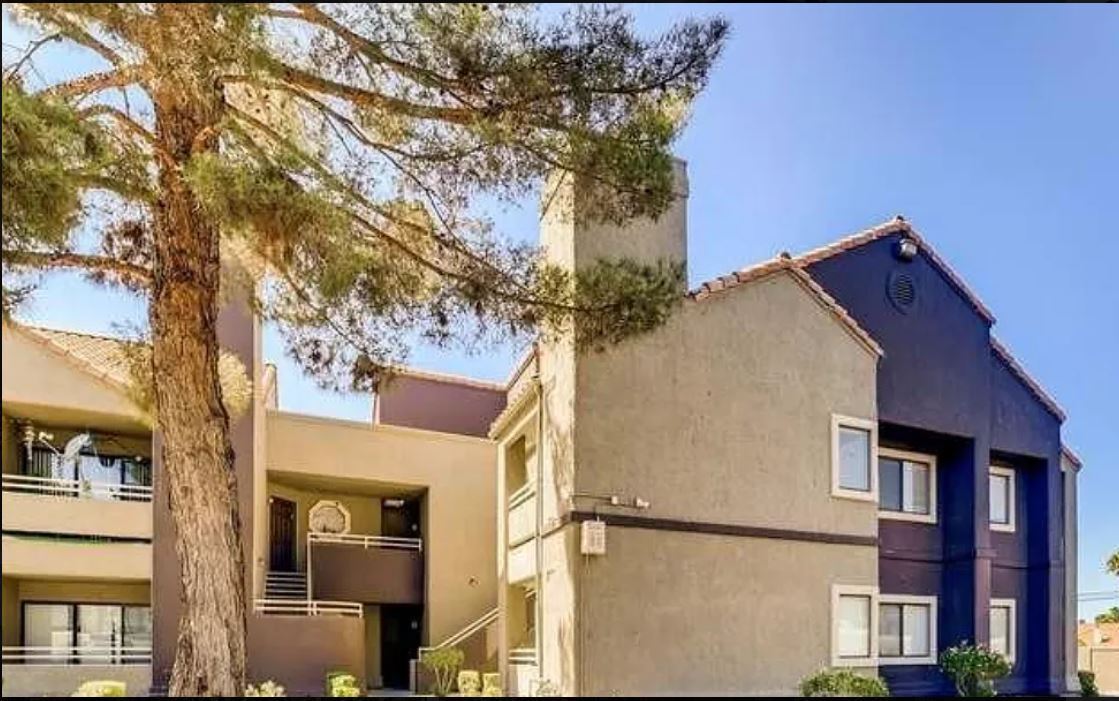 Building Photo - 5048 S Rainbow Blvd