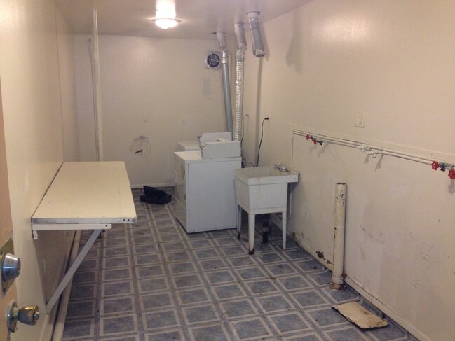 Laundry Facility - Suder Point