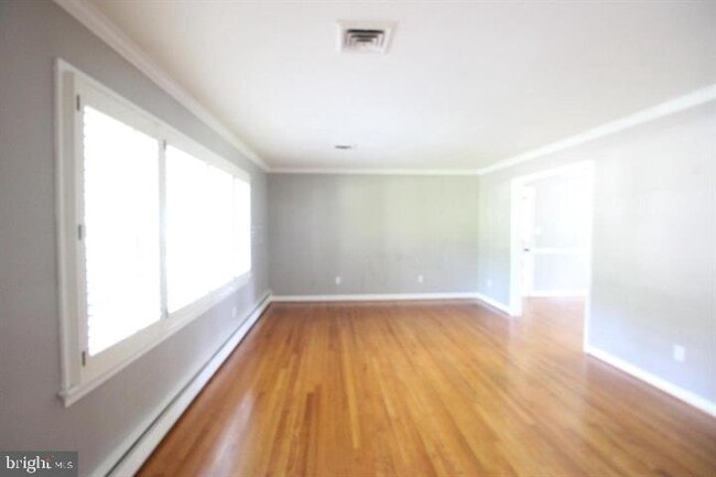 Primary Photo - 4401 Jackson Pl