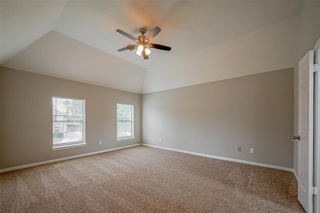 Building Photo - 215 Wood Cir Ln