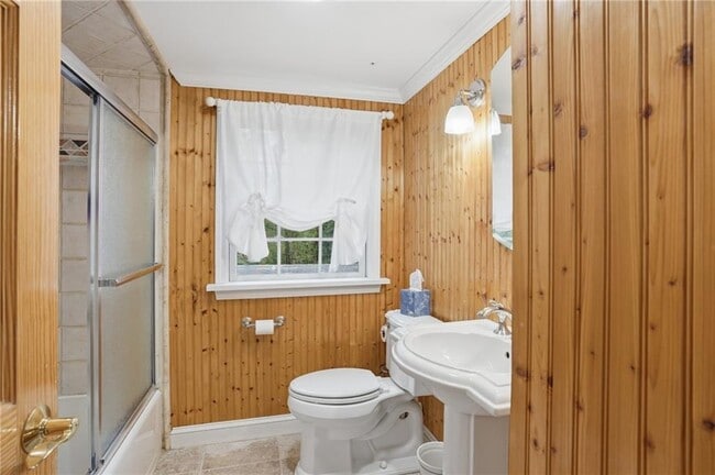 Building Photo - 97 Kenson Dr