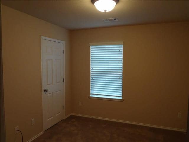 Building Photo - 904 Mazatlan Ct