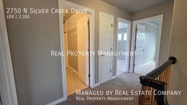 Building Photo - 2750 N Silver Creek Dr