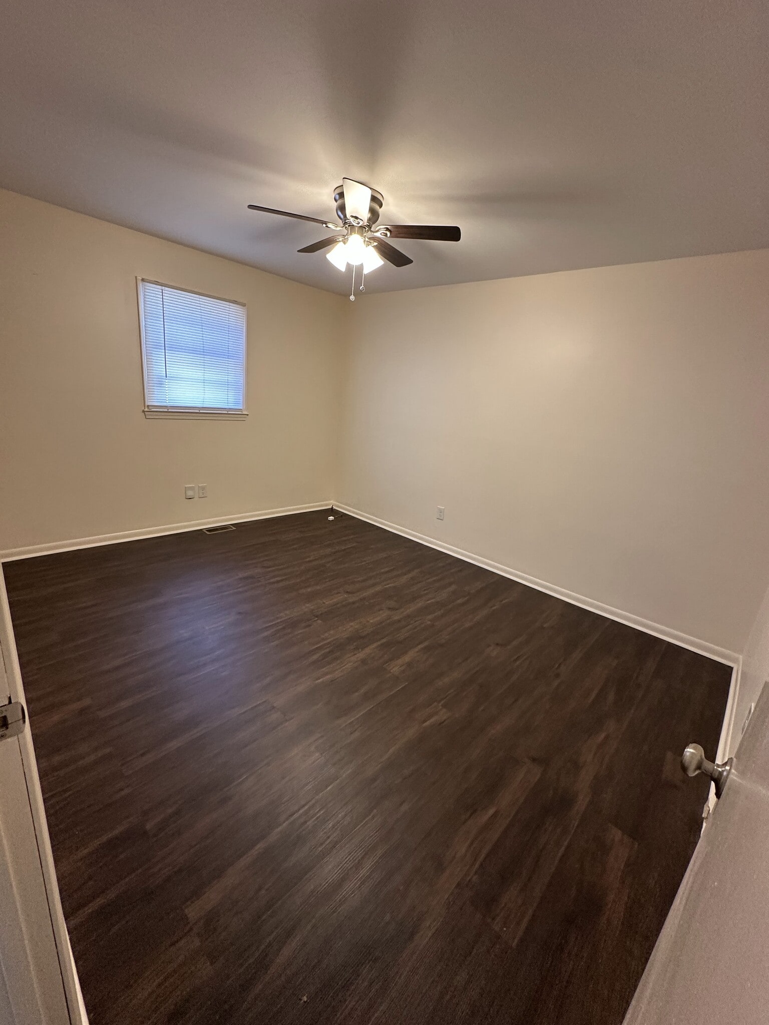 Bedroom 2 - 261 Belcher Rd