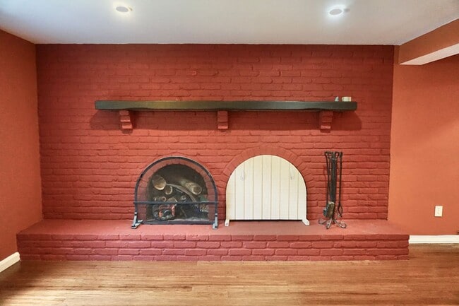 Building Photo - 3812 Littleton St