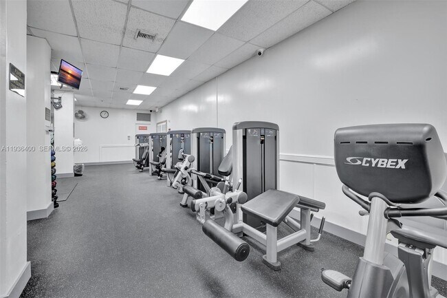 Building Photo - 3800 S Ocean Dr