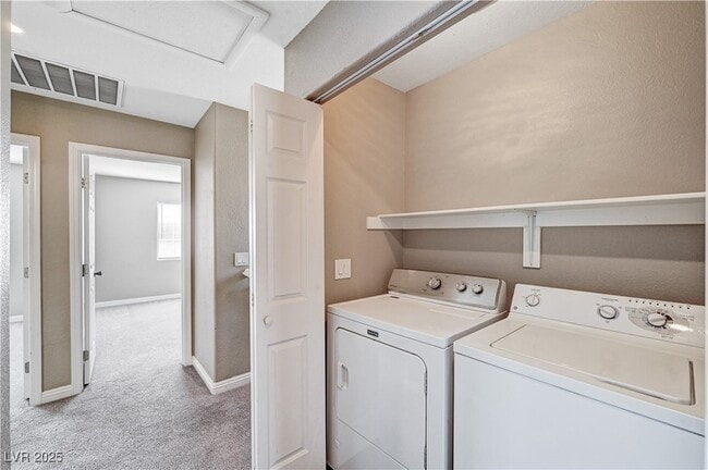 Building Photo - 9110 Rushing Wind Ave