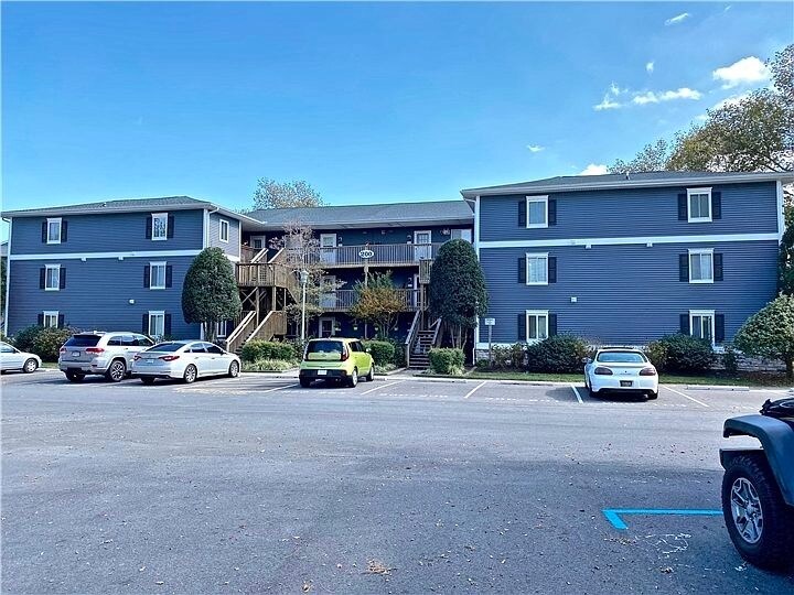 Building Photo - 200 Henlopen Sta