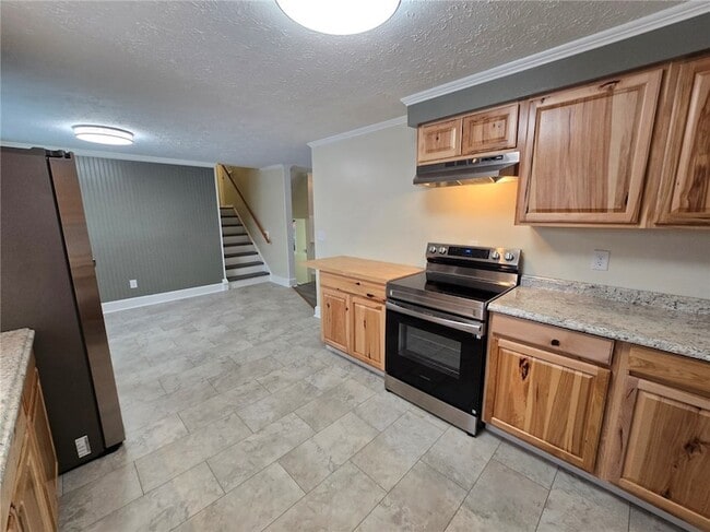 Building Photo - 103 Virginia Manor Rd