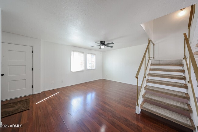 Building Photo - 4028 N Granite Reef Rd