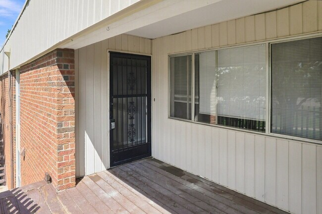 Building Photo - $1,445.95 with $300 Off The First Month's Rent, 2 Beds - 1 Bath, Condo in Denver with Central A/C!