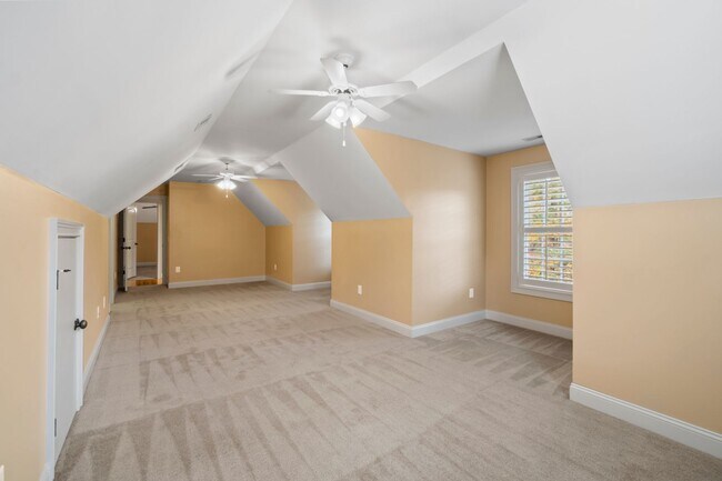 Building Photo - 137 Northington Woods Dr