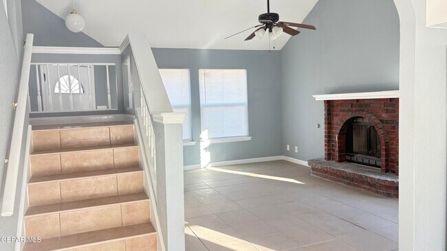 Building Photo - 7740 Luz De Camino Way
