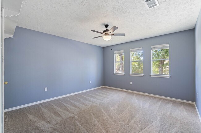 Building Photo - 11085 Jake Pearson Rd