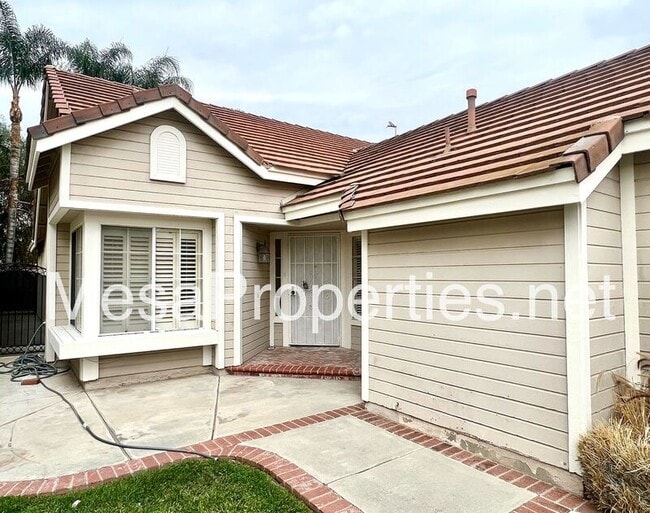 Building Photo - 6756 Wrangler Rd