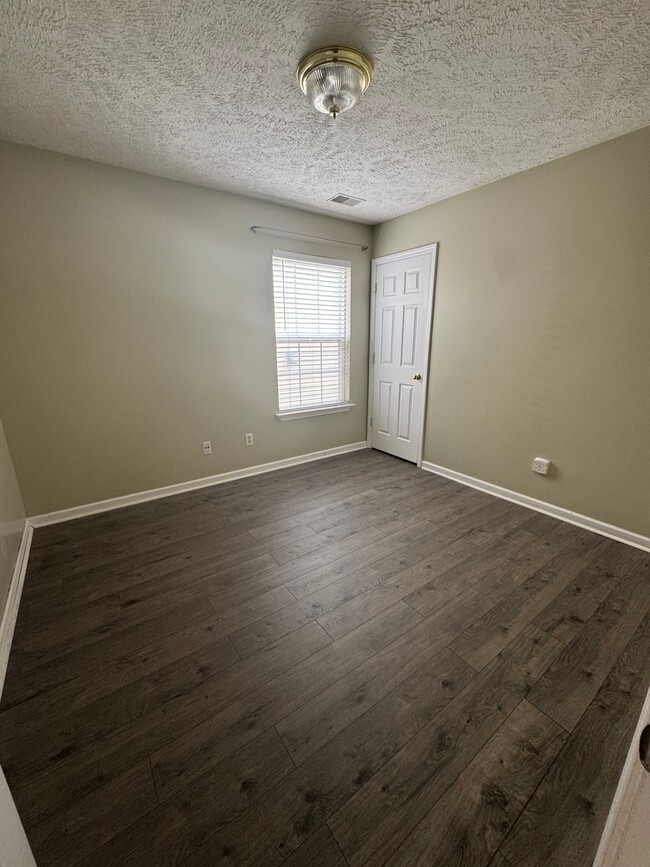 Building Photo - 3273 Cain Harbor Dr