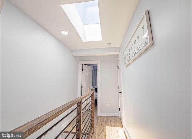 Building Photo - 1125 Washington Blvd