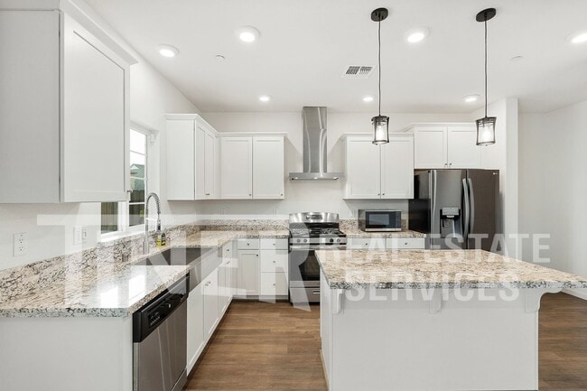 Building Photo - 7049 Star Trail Wy