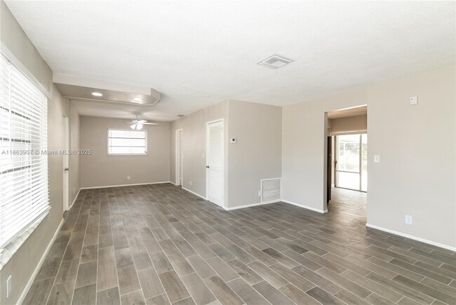 Building Photo - 111 NW 21 St