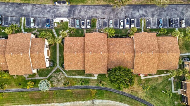 Building Photo - 826 Sky Pine Way