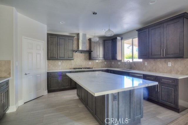 Building Photo - 7783 Alderwood Ave