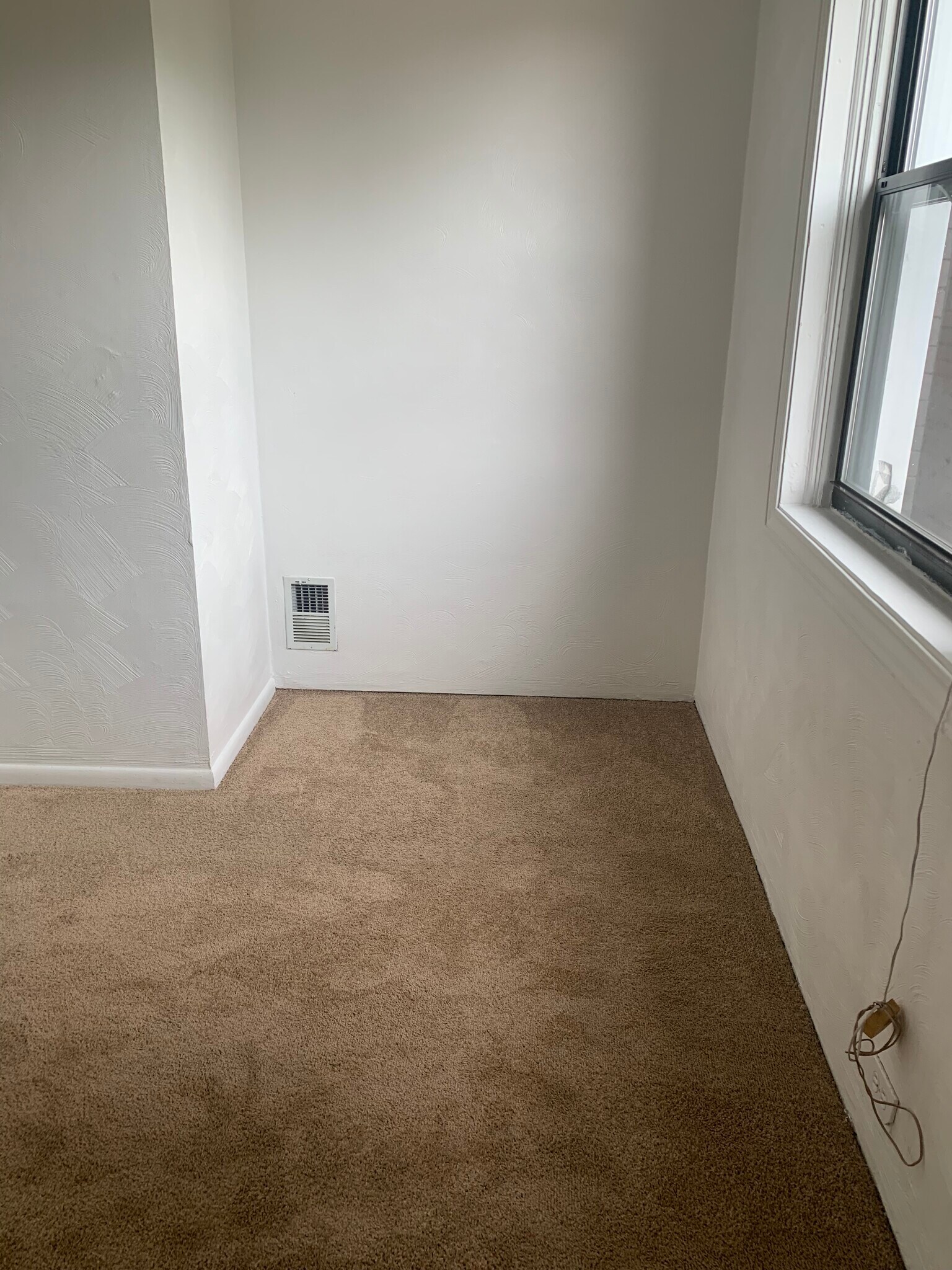 Bedroom 2 - 514 Ivy St