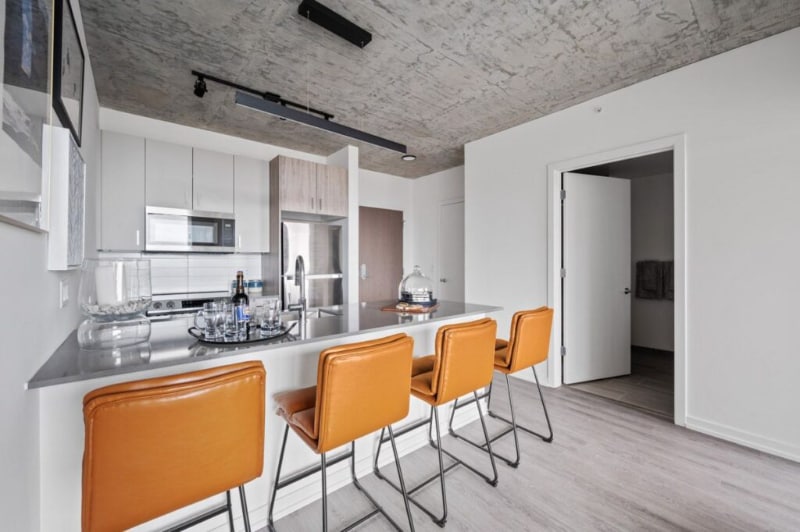 Building Photo - 800 N Cleveland Ave