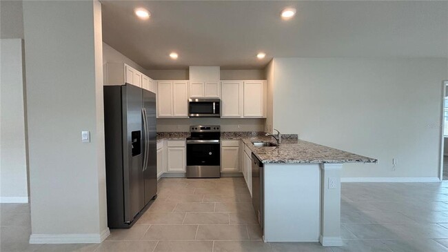 Building Photo - 2980 Waterlily Wy