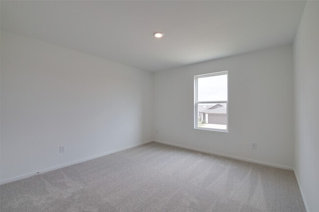 Building Photo - 10915 Tawny Rdg Dr