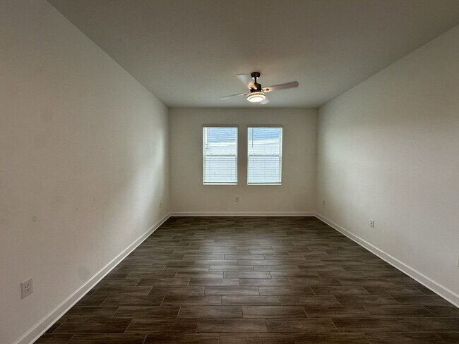 Building Photo - 5632 Quiet Palm Lp