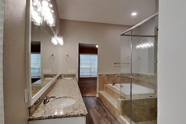 Building Photo - 4919 Cotter Lake Dr