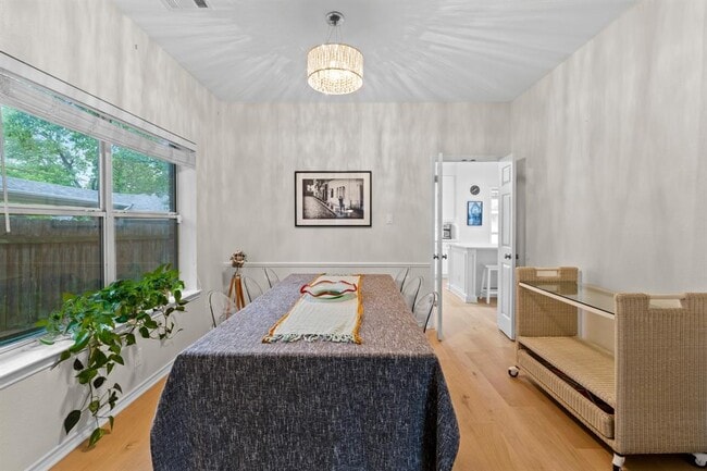 Building Photo - 6300 Needham Ln