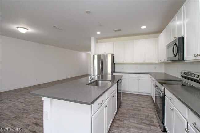 Building Photo - 26471 Bonita Fairways Blvd