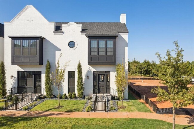 Building Photo - 18835 Selah Wy