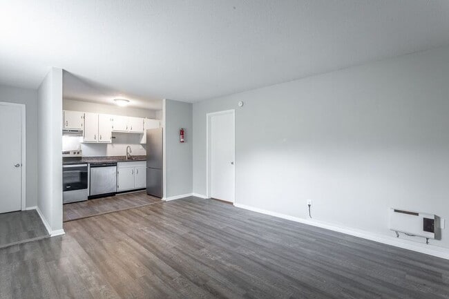 Building Photo - 113 Goodson Ave